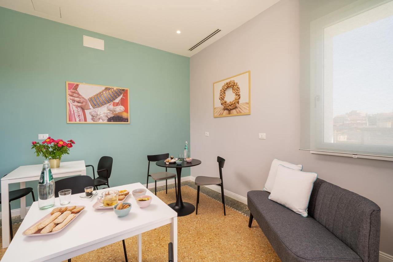 Nue Suites Сассари Экстерьер фото